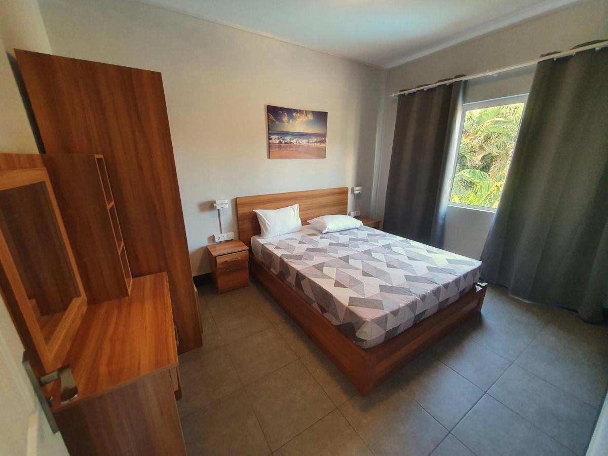 Malvilla Pereybere Beach Habitación foto